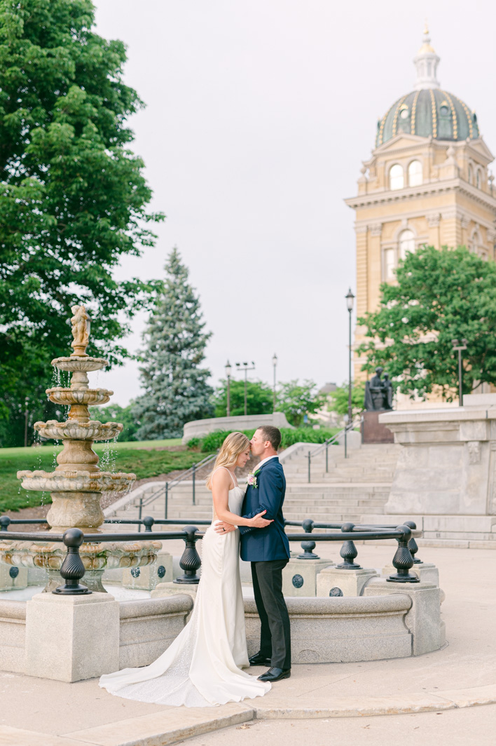 Anna & Mitch | Portraits at the Des Moines Capitol